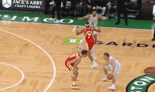 火箭力克灰熊杜兰特14助攻伊森关键爆发锁定胜局