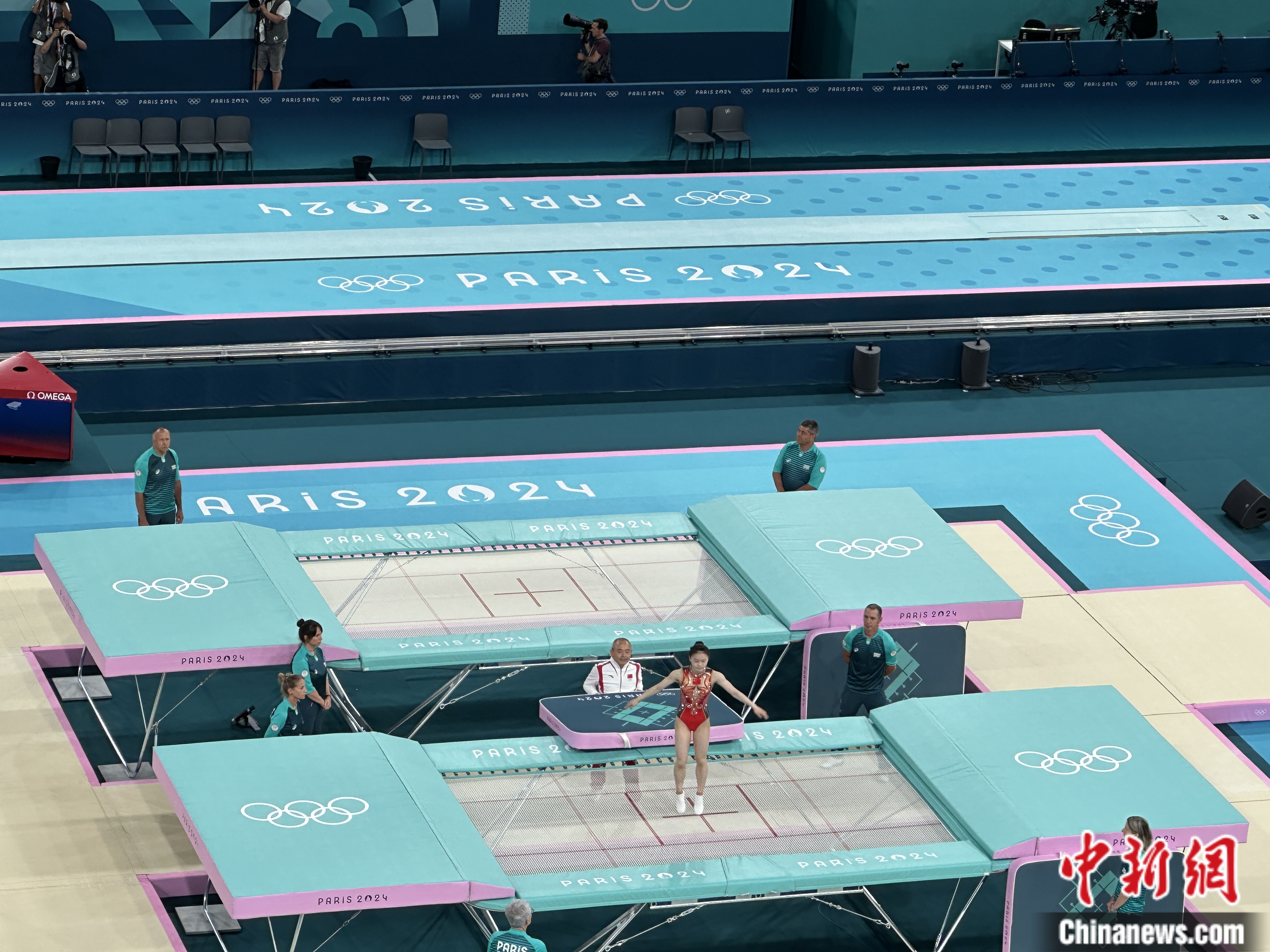 胡译乘因关键动作失误泪洒赛场，巴黎奥运女子