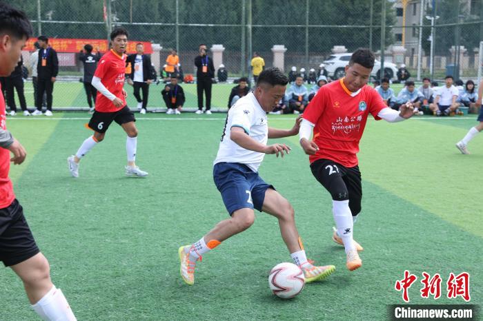 西藏公路系统机构改革后首场职工运动会拉开帷