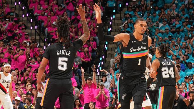 NBA季后赛实力榜出炉 雷霆登顶马刺凯尔特人紧追